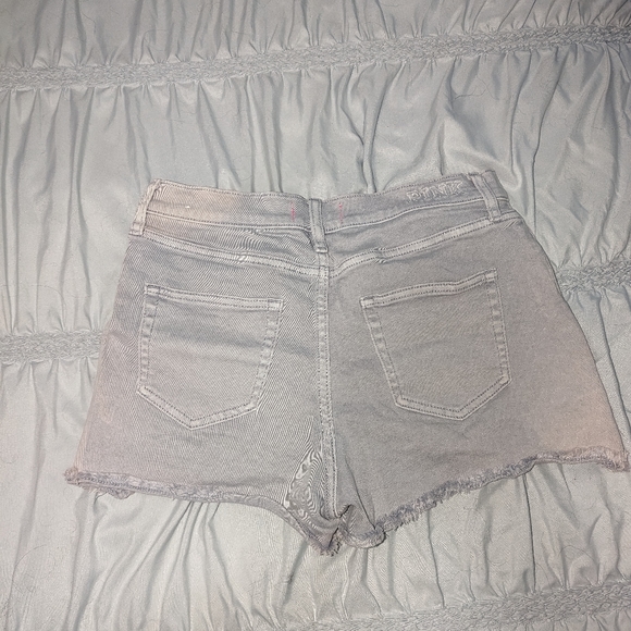 PINK shorts - Picture 4 of 5